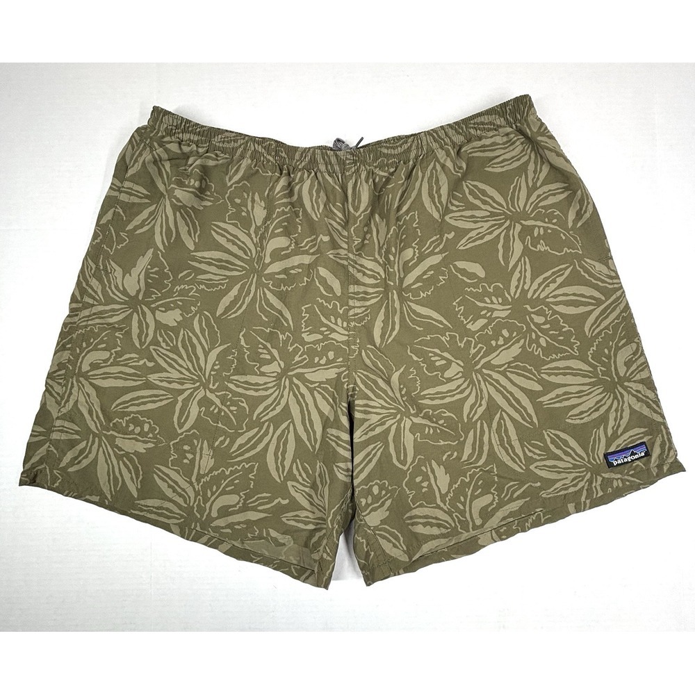 Patagonia Swim Trunks Mens 2XL Green Floral Hawaiian Shorts Lined Drawstring